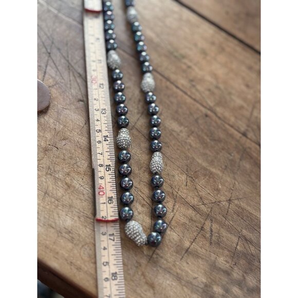 Black Pearl & Rhinestone Long Beaded Necklace 40" Hand-Knotted Elegant Jewelry - Picture 6 of 9